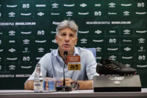 Renato afirma que Fluminense não vai receber críticas caso seja eliminado na fase de grupos do Mundial