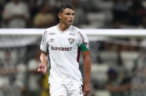 Thiago Silva desabafa após problemas de companheiros no Fluminense
