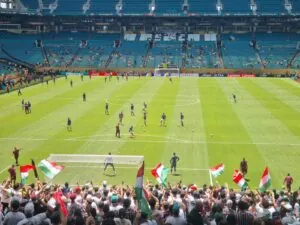 Chuva para e faz sol no Hard Rock Stadium; veja fotos exclusivas