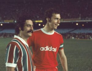 Antes do Mundial, Bayern publica arte com clubes brasileiros