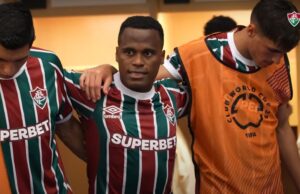 Susto, cobrança no vestiário e volta por cima: Os bastidores de Fluminense 4 x 2 Ulsan Hyundai