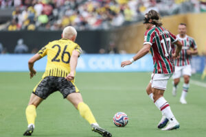 Jornais de fora do Brasil elogiam partida do Fluminense: “Superior”