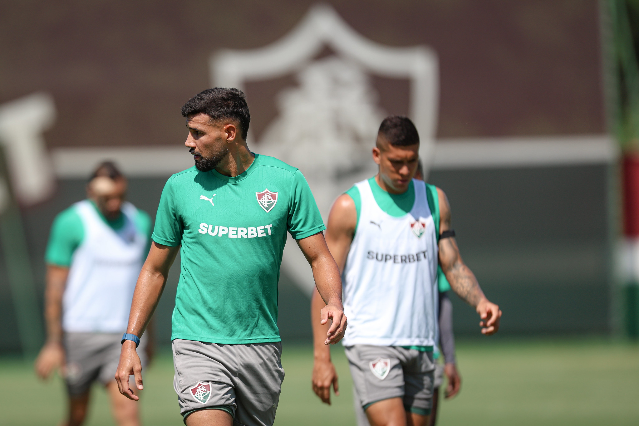 Fluminense deve ter retorno de zagueiro contra o Coritiba
