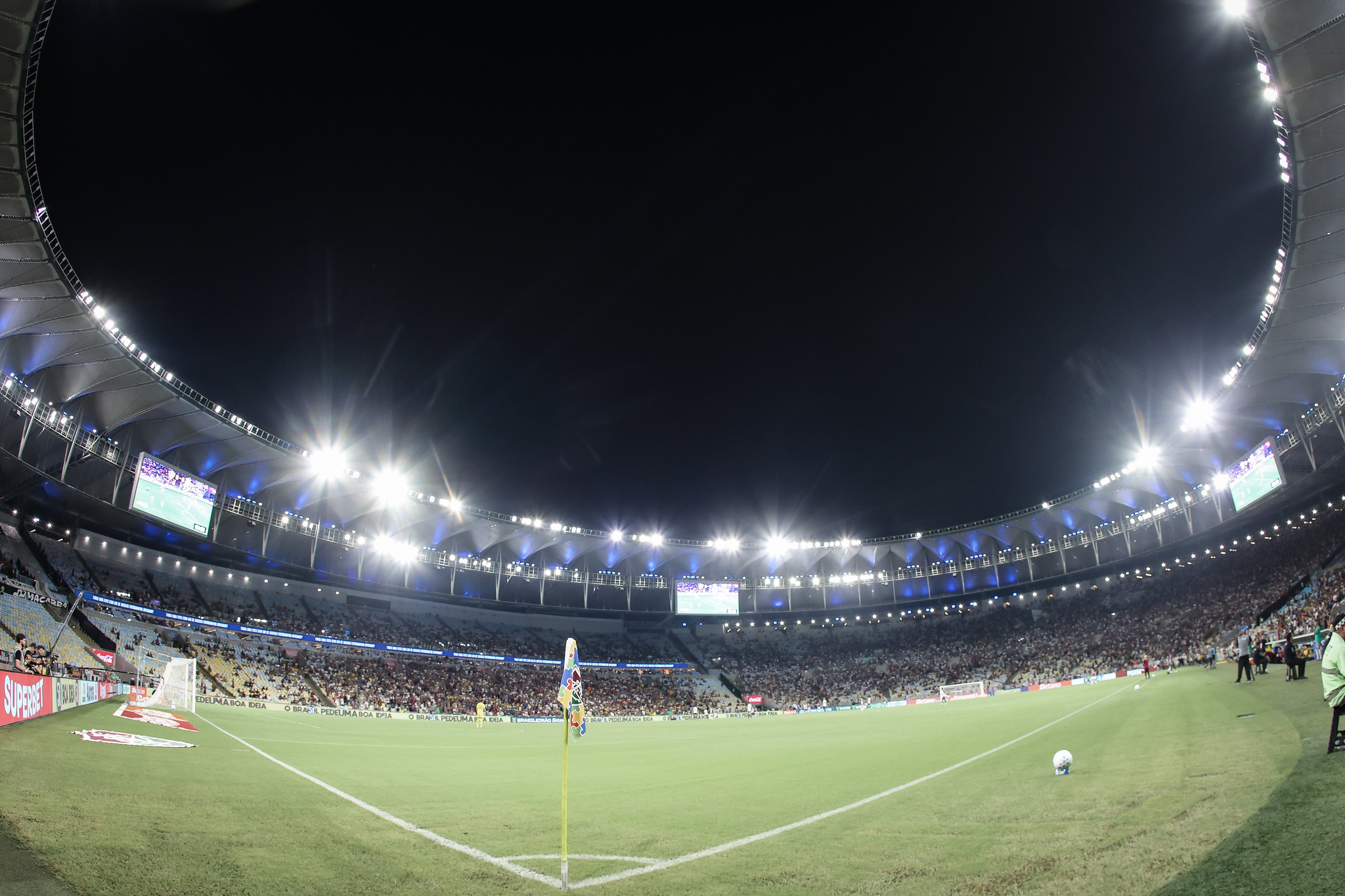 CEO do Maracan&atilde; d&aacute; banho de &aacute;gua fria em esperan&ccedil;a do Vasco de mandar jogos no est&aacute;dio