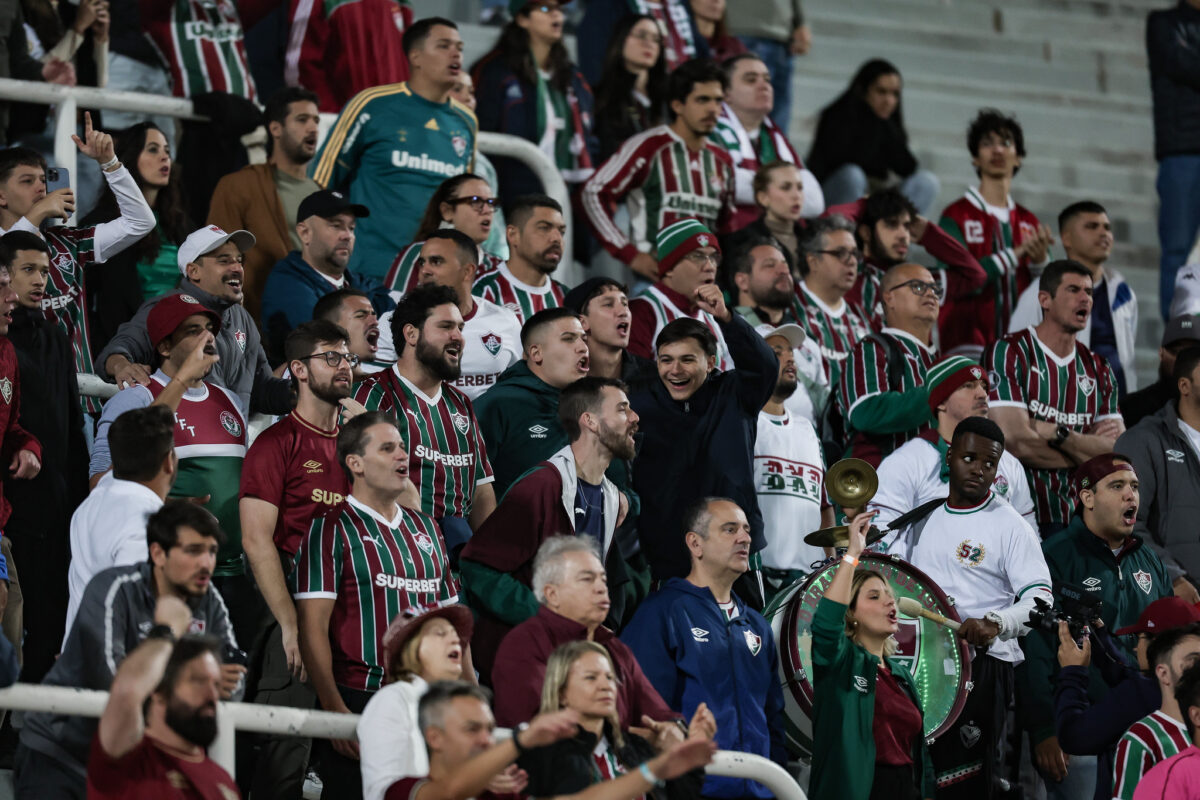torcida Fluminense x Independiente Rivadavia