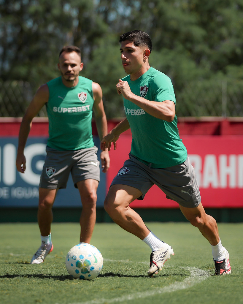 IA aposta em vit&oacute;ria do Fluminense sobre o Vasco